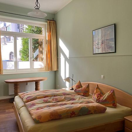 Fewo Mit 2 Schlafzimmern, Wohnkueche, Terrasse Bonn Luaran gambar